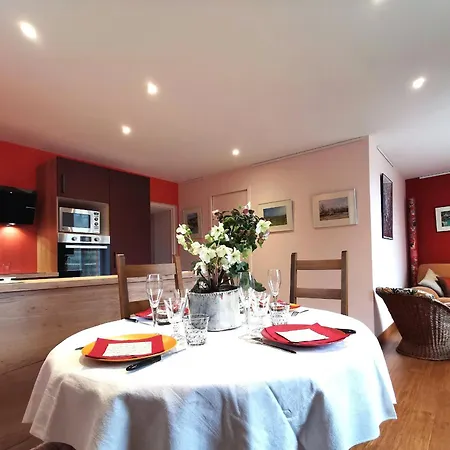 Avec Terrasse Et Wifi Au Puy-en-velay - Fr-1-582-331 Feriehus