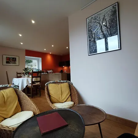 Avec Terrasse Et Wifi Au Puy-en-velay - Fr-1-582-331 Feriehus *