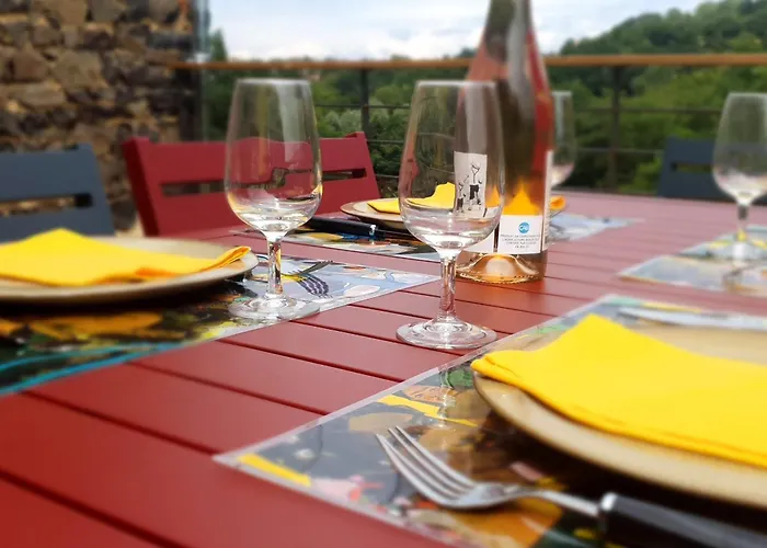 Le Puy-en-velay, 3 Pièces, 4 Personnes - Fr-1-582-331 Hébergement de vacances Le Puy-en-Velay